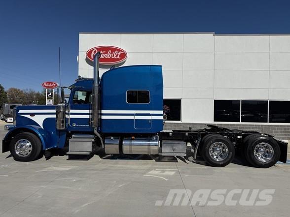 Peterbilt 389 Motrici e Trattori Stradali
