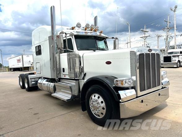 Peterbilt 389 Motrici e Trattori Stradali