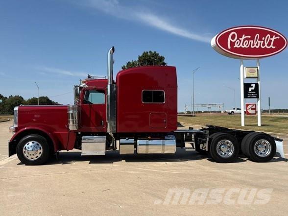 Peterbilt 389 Motrici e Trattori Stradali