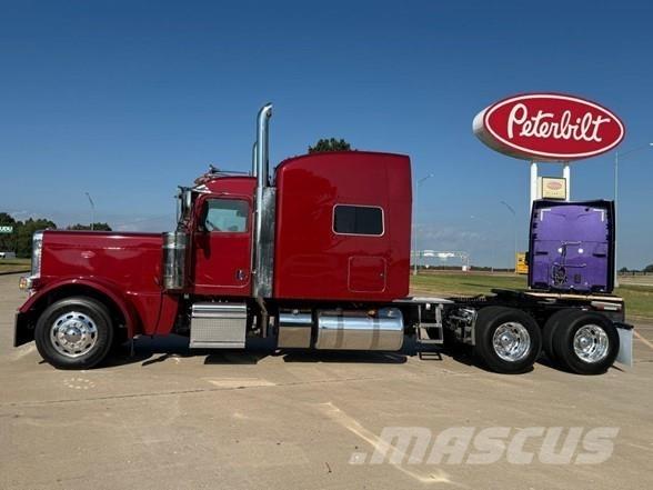 Peterbilt 389 Motrici e Trattori Stradali