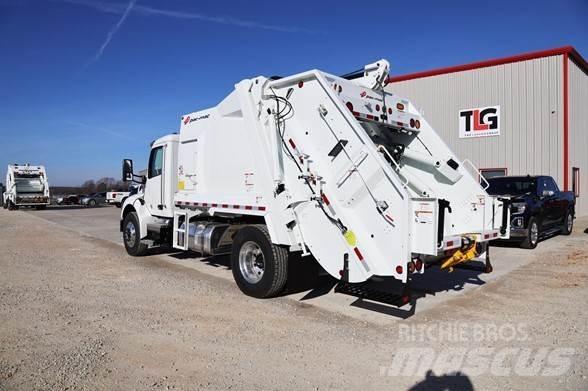 Peterbilt 536 Camion dei rifiuti