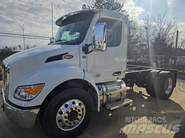 Peterbilt 536 Motrici e Trattori Stradali