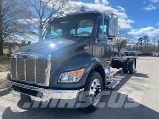 Peterbilt 536 Autocabinati