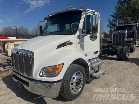 Peterbilt 536 Autocabinati