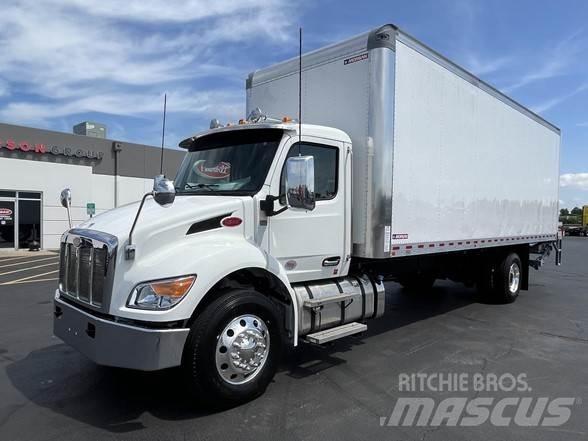 Peterbilt 536 Camion cassonati