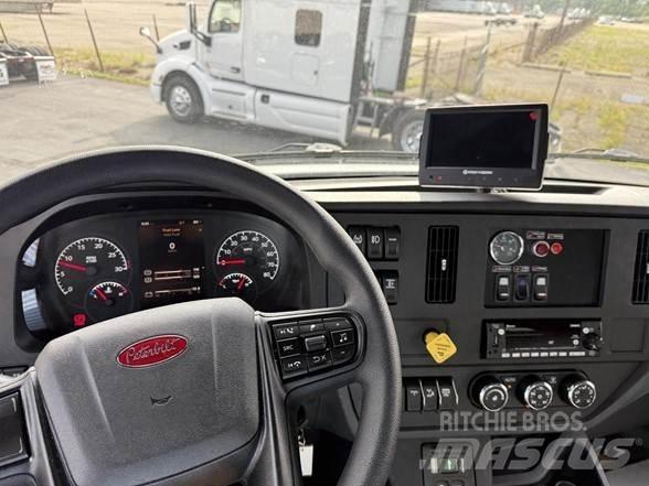 Peterbilt 537 Camion dei rifiuti
