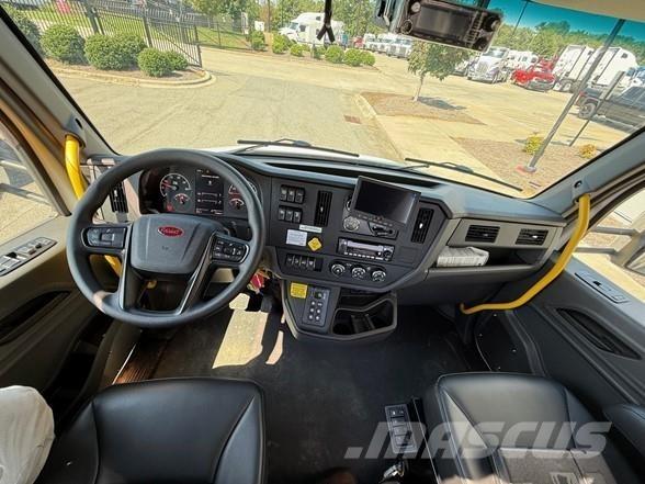 Peterbilt 537 Costruzioni - Altro