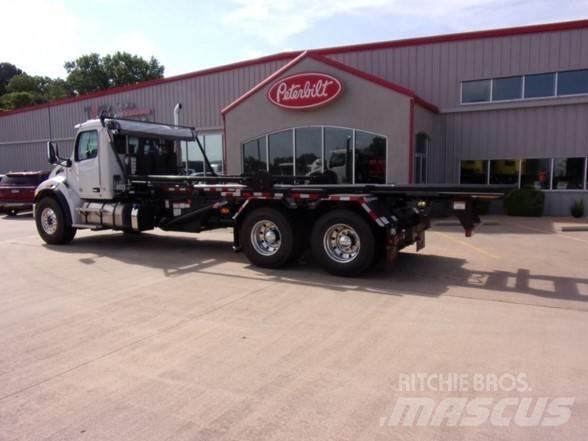 Peterbilt 548 Camion dei rifiuti