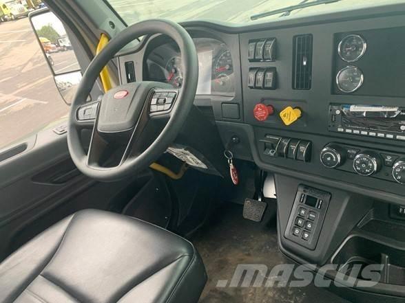 Peterbilt 548 Camion dei rifiuti