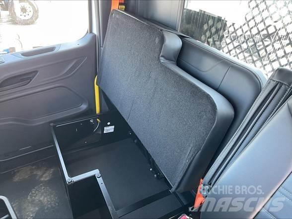 Peterbilt 548 Camion con sponde ribaltabili