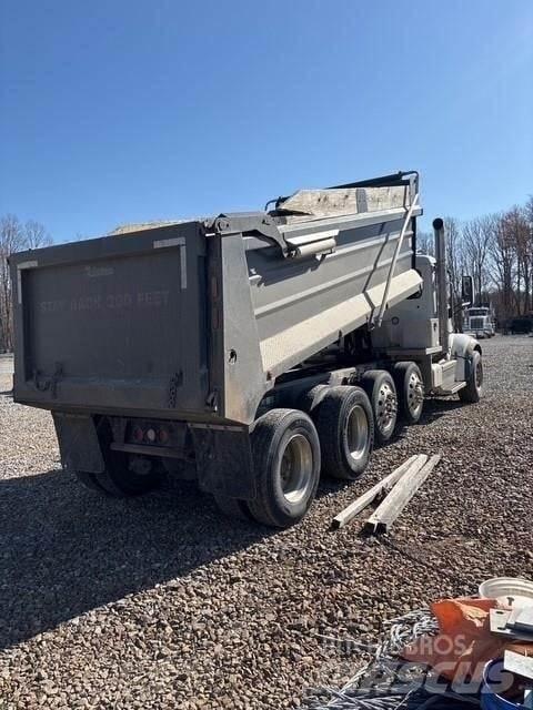 Peterbilt 567 Camion ribaltabili