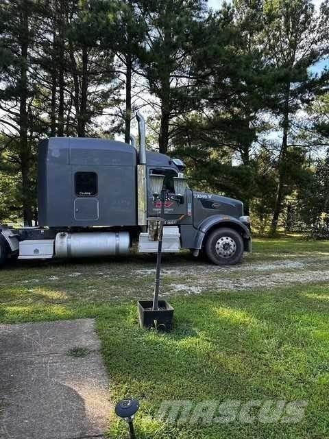 Peterbilt 567 Motrici e Trattori Stradali