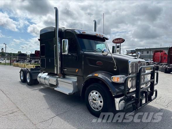 Peterbilt 567 Motrici e Trattori Stradali