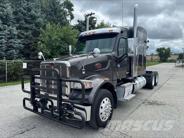 Peterbilt 567 Motrici e Trattori Stradali