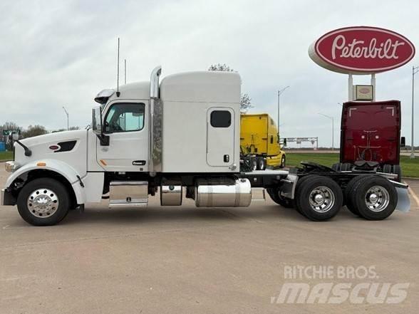 Peterbilt 567 Motrici e Trattori Stradali