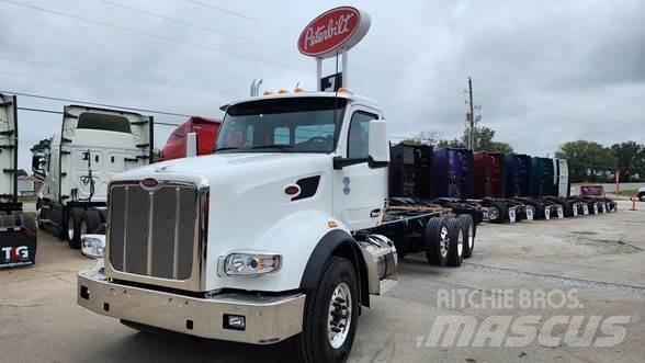 Peterbilt 567 Autocabinati