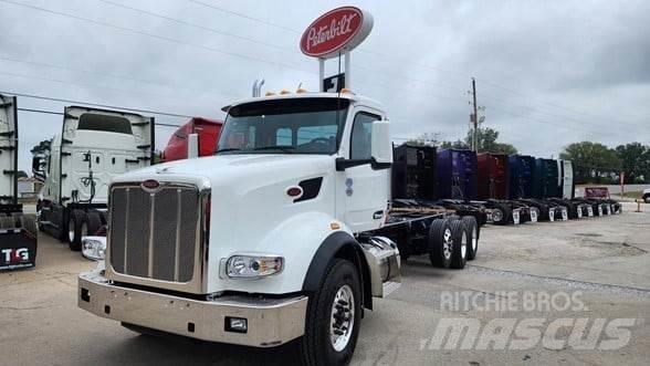 Peterbilt 567 Autocabinati