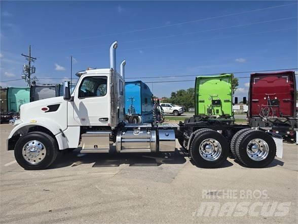 Peterbilt 567 Motrici e Trattori Stradali