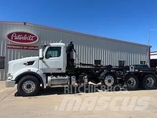 Peterbilt 567 Camion dei rifiuti
