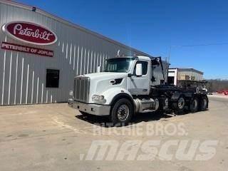 Peterbilt 567 Camion dei rifiuti