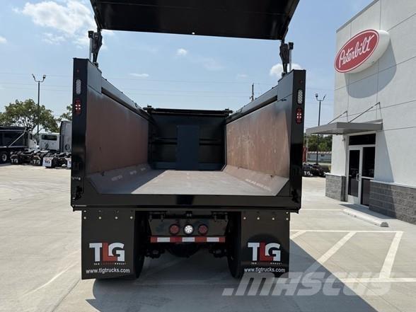 Peterbilt 567 Camion ribaltabili