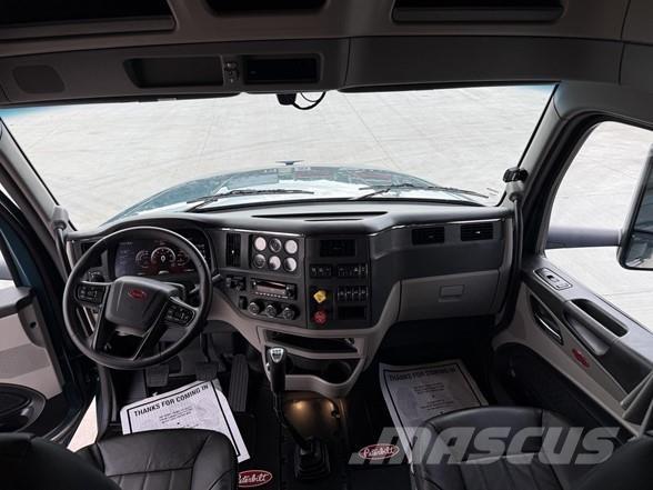 Peterbilt 567 Motrici e Trattori Stradali