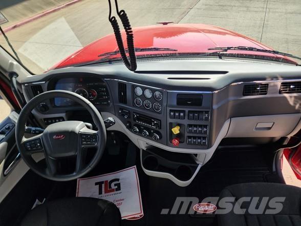 Peterbilt 567 Motrici e Trattori Stradali