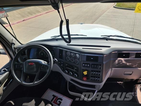 Peterbilt 567 Motrici e Trattori Stradali