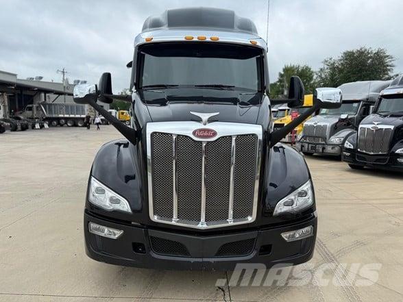 Peterbilt 579 Motrici e Trattori Stradali