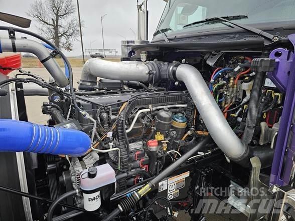Peterbilt 589 Motrici e Trattori Stradali