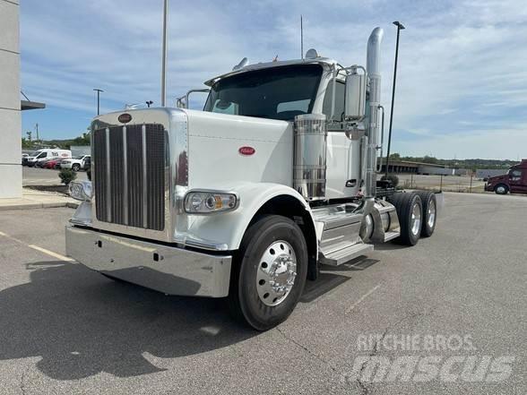 Peterbilt 589 Motrici e Trattori Stradali