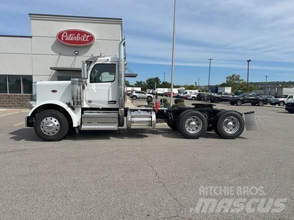 Peterbilt 589 Motrici e Trattori Stradali