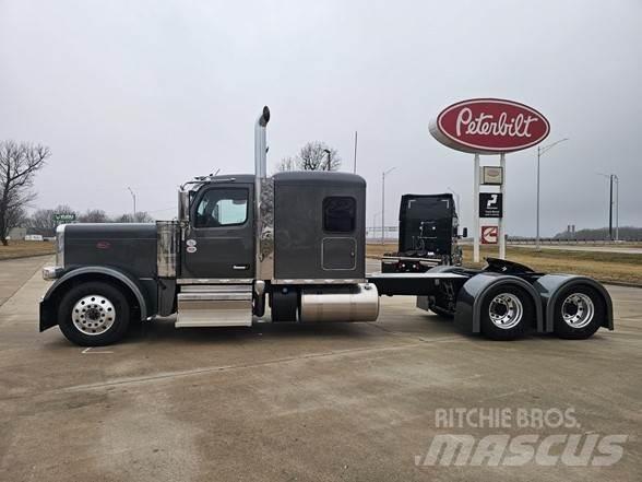 Peterbilt 589 Motrici e Trattori Stradali