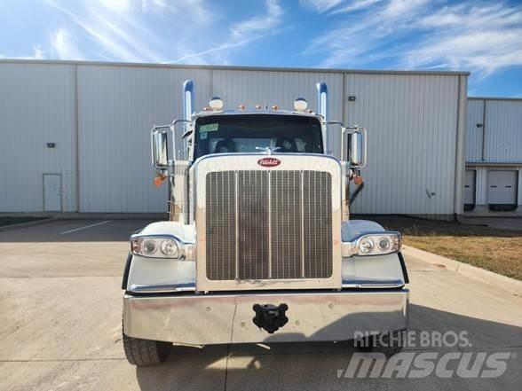 Peterbilt 589 Motrici e Trattori Stradali