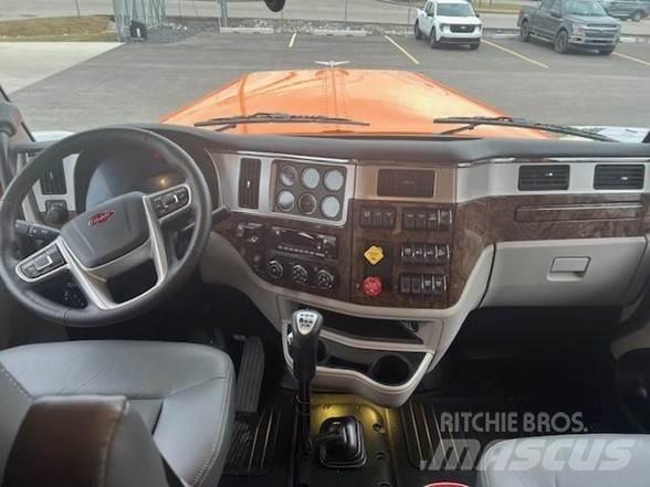 Peterbilt 589 Motrici e Trattori Stradali