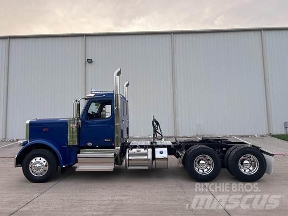 Peterbilt 589 Motrici e Trattori Stradali