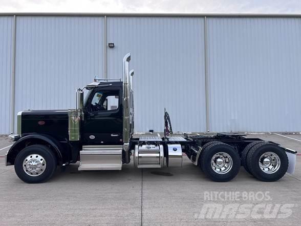 Peterbilt 589 Motrici e Trattori Stradali