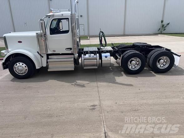 Peterbilt 589 Motrici e Trattori Stradali