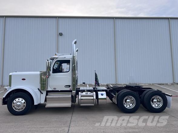 Peterbilt 589 Motrici e Trattori Stradali