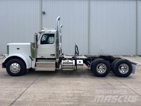 Peterbilt 589 Motrici e Trattori Stradali