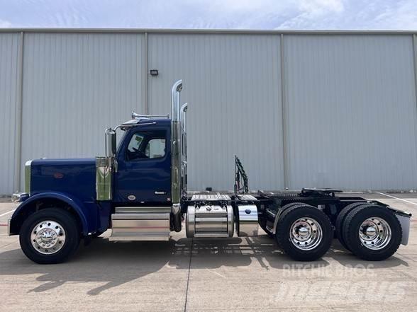 Peterbilt 589 Motrici e Trattori Stradali