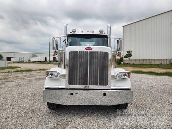 Peterbilt 589 Motrici e Trattori Stradali