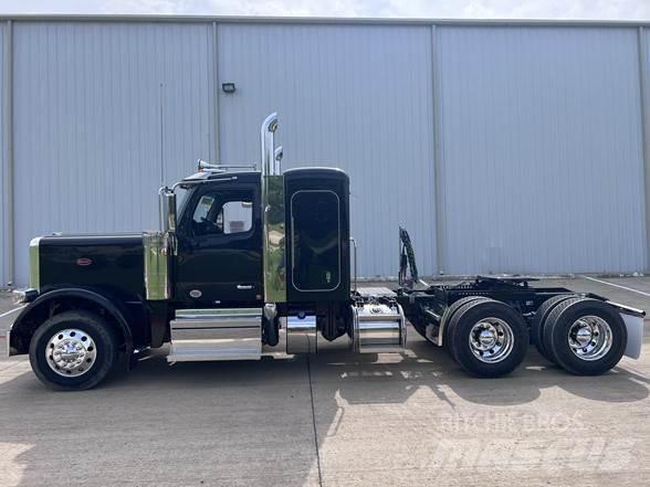 Peterbilt 589 Motrici e Trattori Stradali