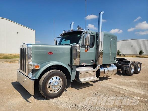 Peterbilt 589 Motrici e Trattori Stradali