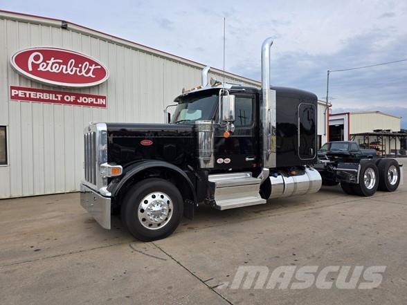 Peterbilt 589 Motrici e Trattori Stradali
