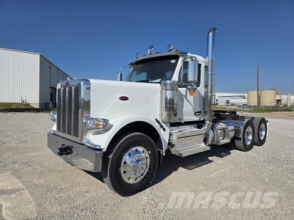 Peterbilt 589 Motrici e Trattori Stradali