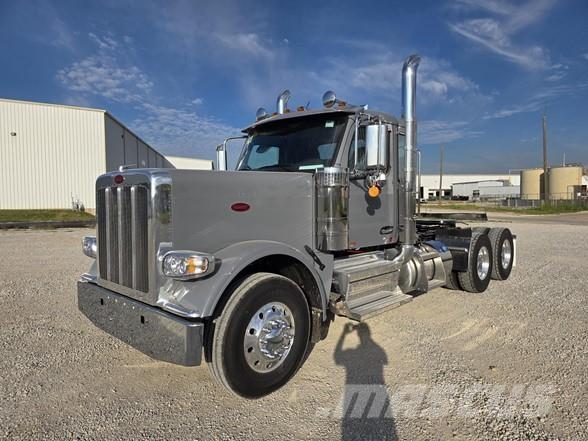 Peterbilt 589 Motrici e Trattori Stradali