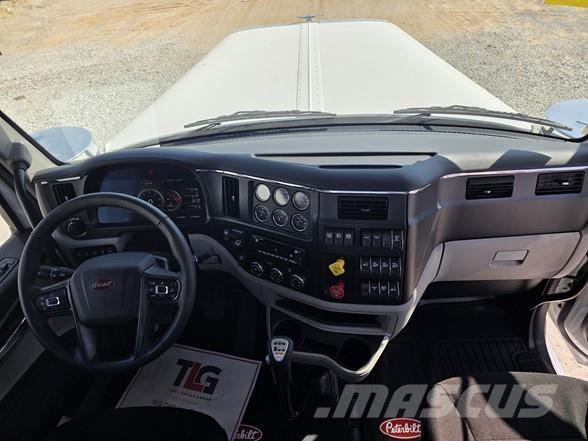 Peterbilt 589 Motrici e Trattori Stradali