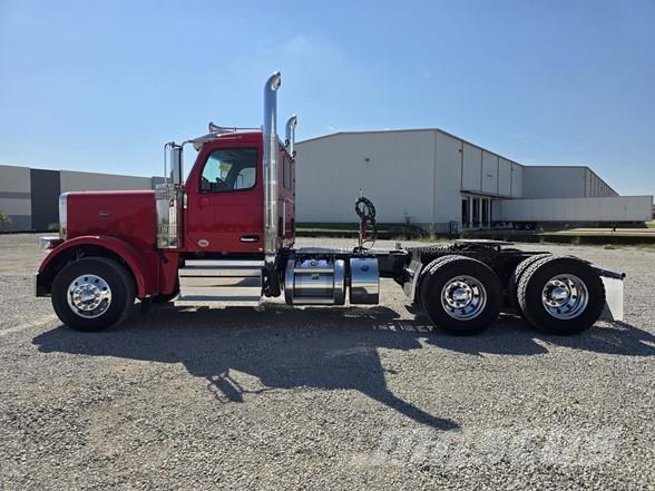Peterbilt 589 Motrici e Trattori Stradali