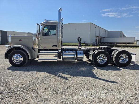 Peterbilt 589 Motrici e Trattori Stradali
